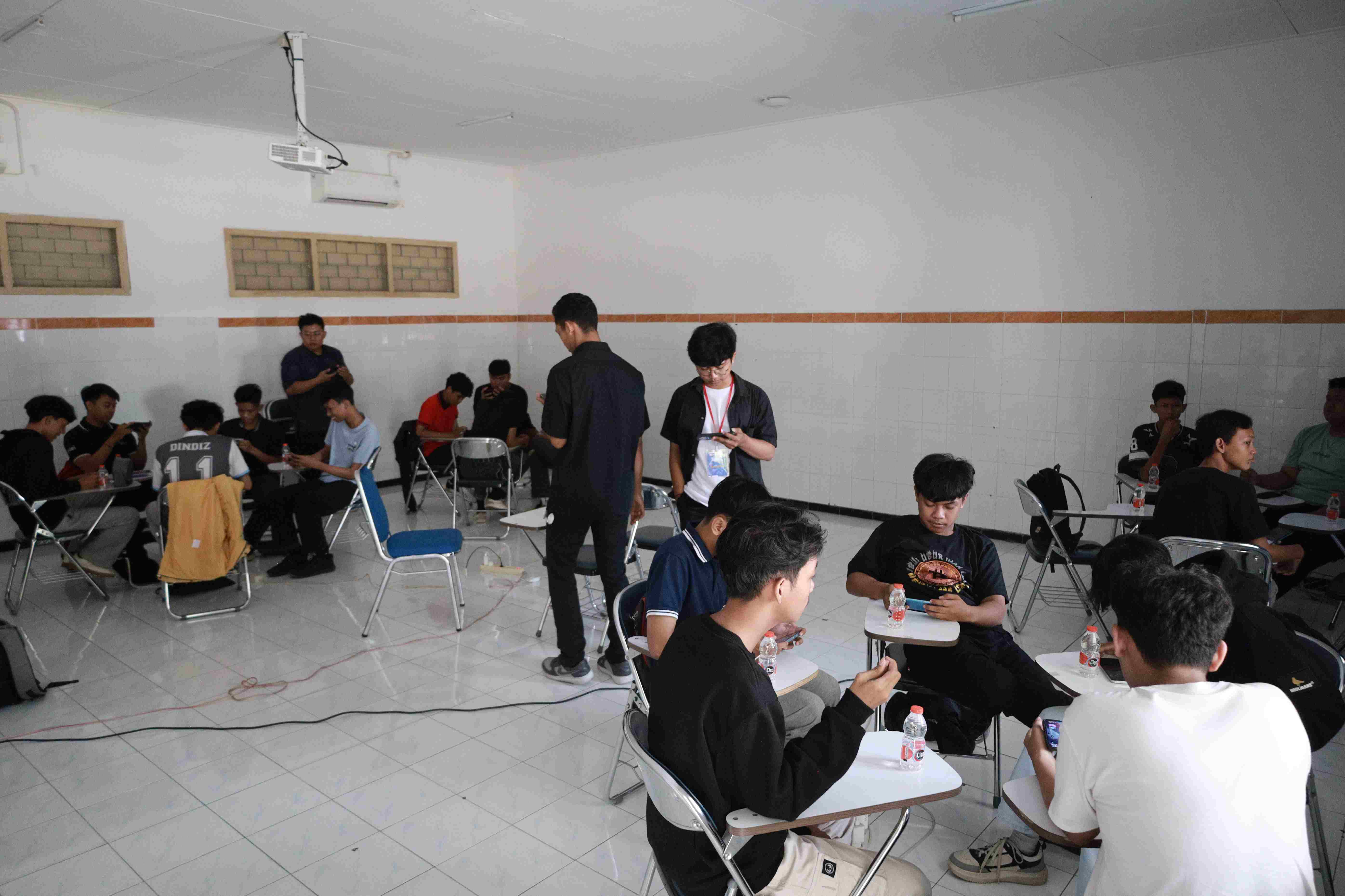 Sesi 3 (Penyisihan 8)